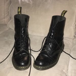 Doc marten 10 hole combat boots